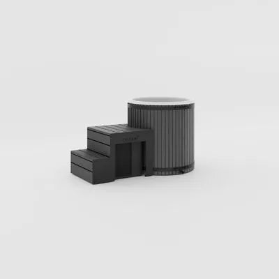 Aiste Eisbadewanne Classic in Ebony mit dunkler Holzoptik und seitlicher Einstiegstreppe